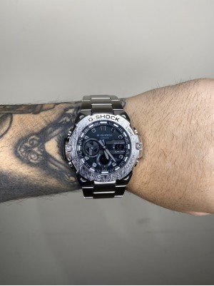 G-SHOCK GST STEEL PRATEADO